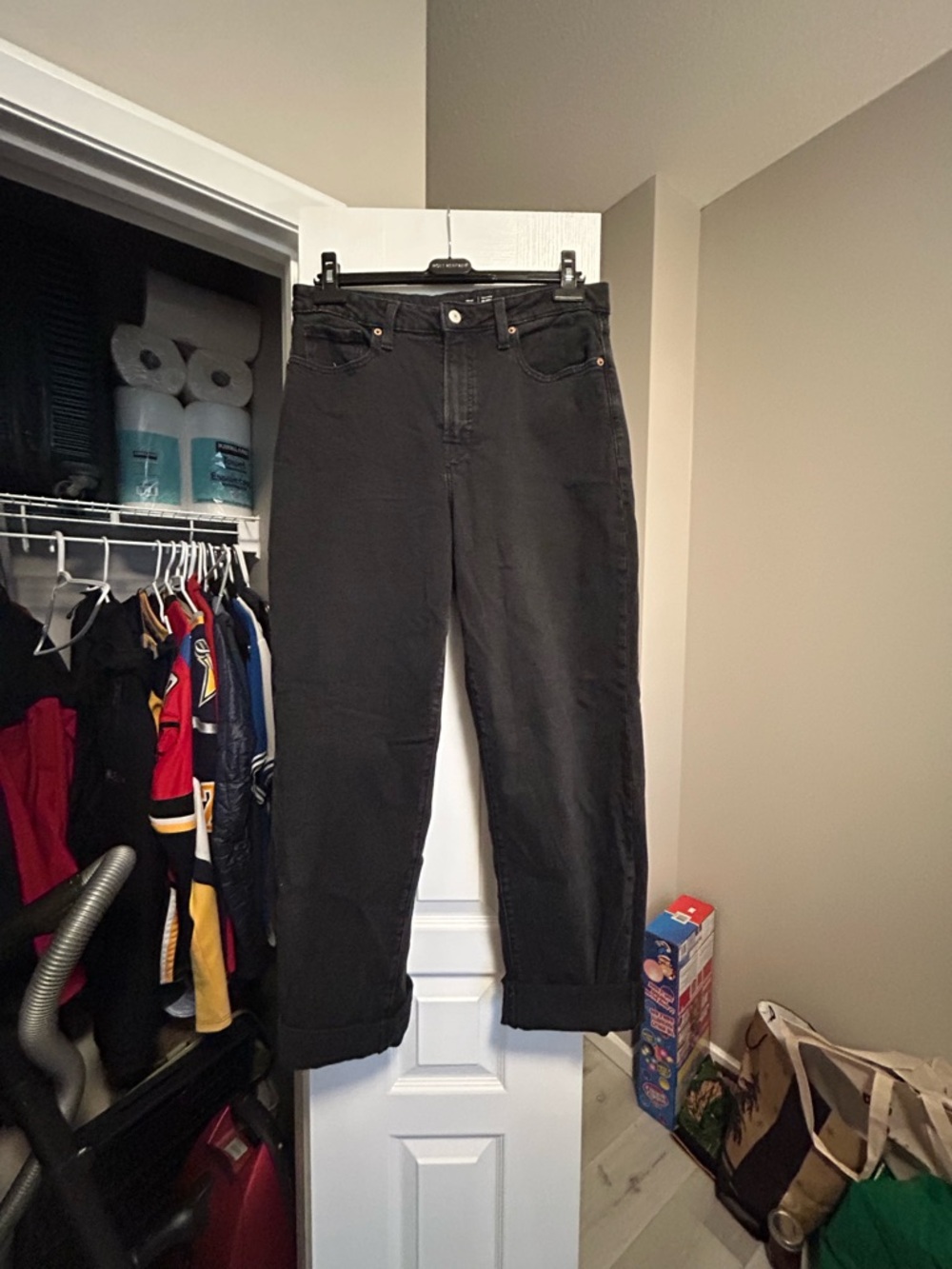 Old Navy Women's High-Rise Black Jeans